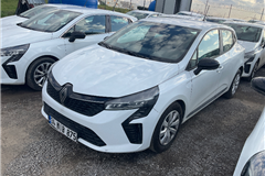 93 - 2023 Renault Clio 1.0 TCe Equilibre 