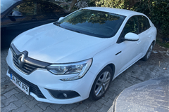 147 - 2020 Renault Megane 1.5 Blue DCI Joy 