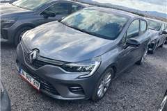 44 - 2023 Renault Clio 1.0 TCe Touch 
