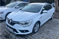143 - 2020 Renault Megane 1.5 Blue DCI Joy 