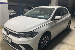 49 - 2022 Volkswagen Polo 1.0 TSI Life 