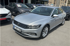 4 - 2021 Volkswagen Passat 1.5 TSI Business 