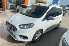 19 - 2020 Ford Tourneo Courier 1.5 TDCi Journey Trend 