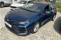 52 - 2023 Toyota Corolla 1.5 Dream 