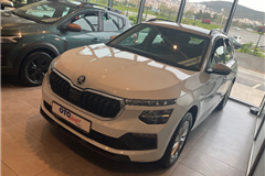 5 - 2025 Skoda Kamiq 1.0 TSI Elite 