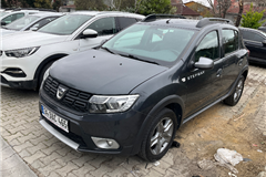 57 - 2020 Dacia Sandero 0.9TCe Turbo Stepway Easy-R 