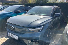 73 - 2025 Volvo EX40