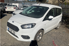 2 - 2020 Ford Tourneo Courier 1.5 TDCi Delux 