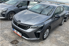 70 - 2024 Renault Clio 1.0 TCe Equilibre 