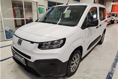 36 - 2024 Fiat Doblo Combi 1.5 Bluehdi Easy 