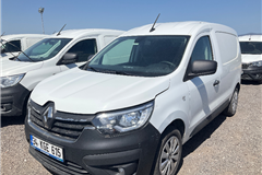 40 - 2023 Renault Express 1.5 BLUEDCI JOY 