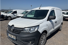 10 - 2023 Renault Express 1.5 BLUEDCI JOY 
