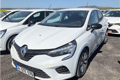 9 - 2023 Renault Clio 1.0 SCe Joy 