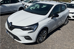 3 - 2023 Renault Clio 1.0 TCe Touch 