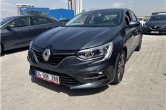1 - 2022 Renault Megane 1.5 Blue DCI Touch 