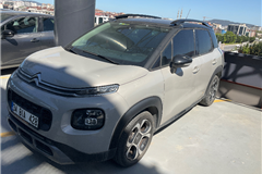 4 - 2019 Citroen C3 AirCross 1.5 BlueHDI Shine 