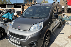 22 - 2021 Fiat Fiorino Combi 1.4 Eko Premio 