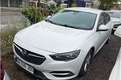 62 - 2020 Opel Insignia 