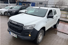 33 - 2022 Isuzu 