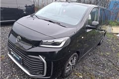 23 - 2025 Toyota PROACE VERSO 2.0 PASSION X-PACK 