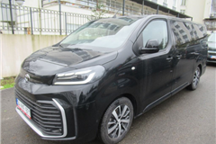 32 - 2025 Toyota PROACE VERSO 2.0 PASSION X-PACK 