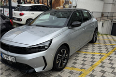 61 - 2025 Opel Corsa 1.2 GT