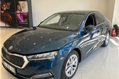 84 - 2023 Skoda Octavia 1.5 e-Tec Premium 