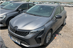 78 - 2023 Renault Clio 1.0 TCe EVOLUTION  
