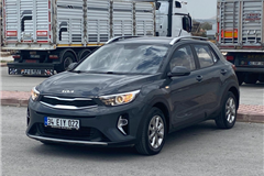 15 - 2021 Kia Stonic 1.4 MPI Cool 