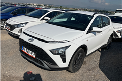 9 - 2024 Hyundai Bayon 1.4 MPI Jump 