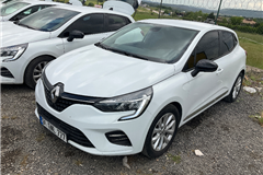 7 - 2023 Renault Clio 1.0 TCe Touch 