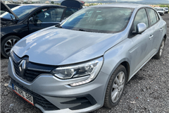 11 - 2024 Renault Megane 1.3 TCe Joy 