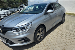 14 - 2024 Renault Megane 1.3 TCe Touch 
