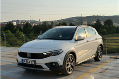 165 - 2025 Fiat Egea Cross 1.6 Multijet Urban 