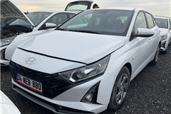 6 - 2025 Hyundai i20 1.0 T-GDI JUMP 