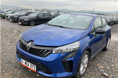 4 - 2025 Renault Clio 1.0 TCe EVOLUTION  