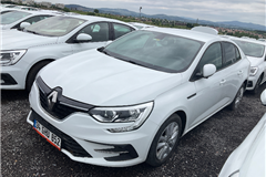 130 - 2022 Renault Megane 1.3 TCe Joy Comfort 