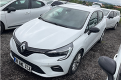 71 - 2023 Renault Clio 1.0 TCe Touch 
