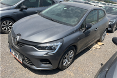 12 - 2023 Renault Clio 1.0 TCe Joy 