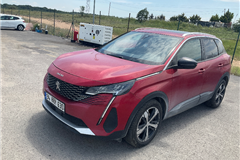 60 - 2023 Peugeot 3008 1.5 BlueHDi Active Prime 