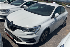 1 - 2024 Renault Megane 1.3 TCe Touch 