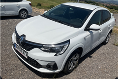 35 - 2023 Renault Taliant 1.0 T Joy 