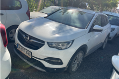 4 - 2020 Opel Grandland X 1.2 Enjoy 