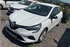 8 - 2023 Renault Clio 1.0 TCe Touch 
