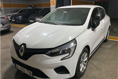 8 - 2023 Renault Clio 1.0 TCe Joy 