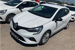 26 - 2023 Renault Clio 1.0 TCe Touch 