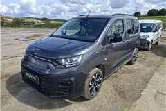 35 - 2024 Fiat Doblo Combi 1.5 Bluehdi PREMİO PLUS 