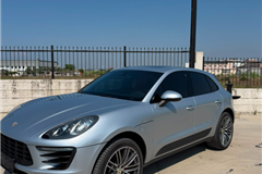 1 - 2015 Porsche Macan 2.0 