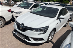9 - 2020 Renault Megane 1.5 Blue DCI Touch 