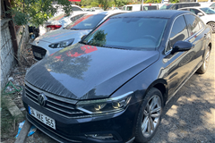 11 - 2020 Volkswagen Passat 2.0 TDI Elegance 